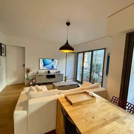 Modern Bright Lovely Apartament Levallois-Perret